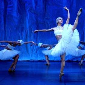 Foto. Trencanous al Teatre Sagarra